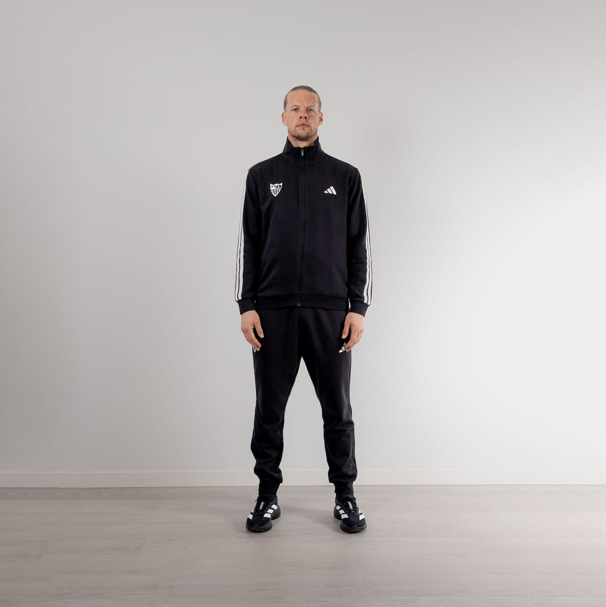 Chándal entrenamiento negro adulto 25/26