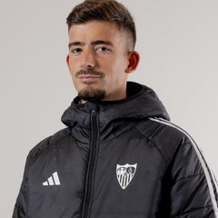 Anorak adulto paseo Sevilla FC 25/26 negra