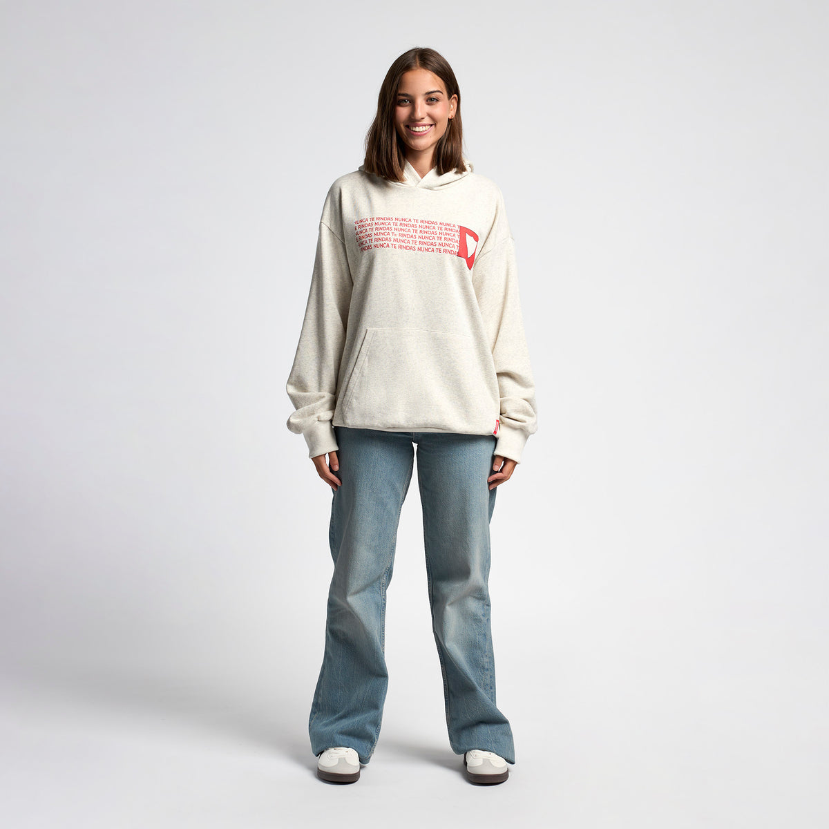 Sudadera blanca Nunca te rindas 24/25 Unisex