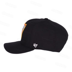 Black cap with embroidered crest